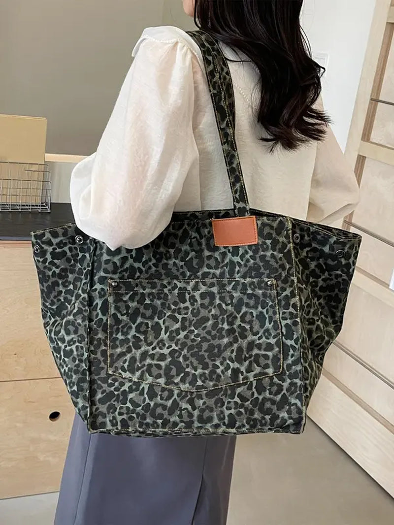 Summer 2024 Women'S Leopard Pattern Canvas Everyday Tote Bag, Summer Large Capacity Shoulder Bag for Daily, Casual Trendy Daily Designer Commuting Bag